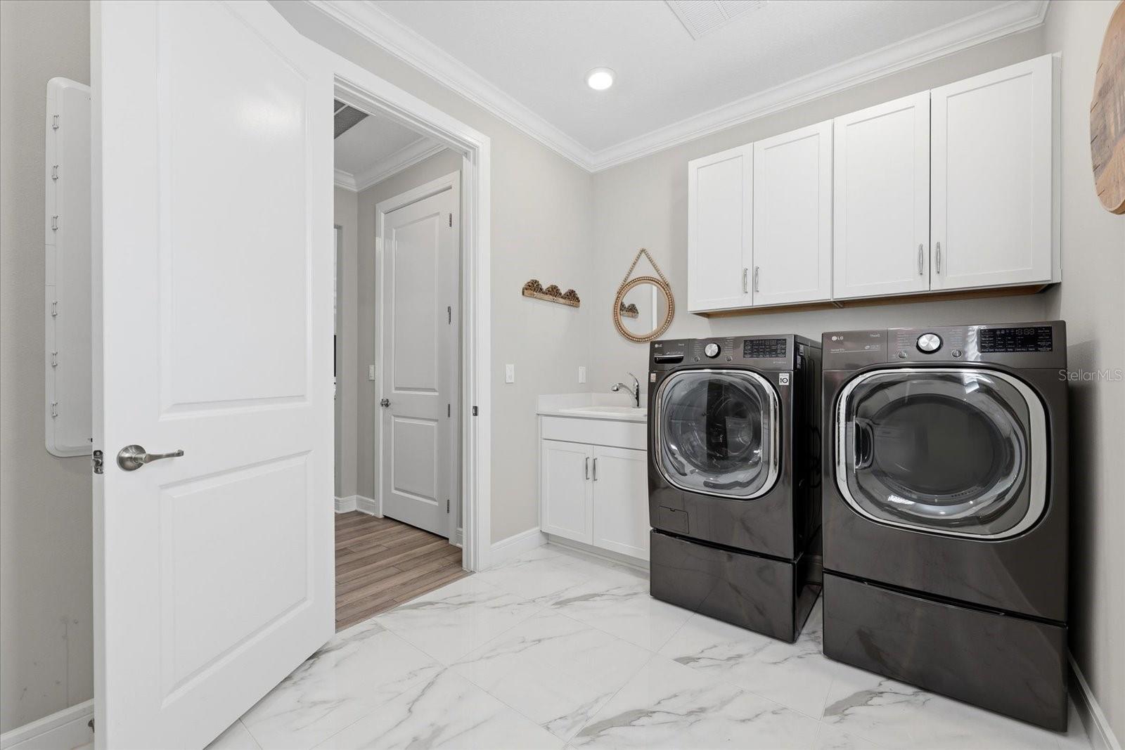 Image 37 of 87 For 5356 Blue Crush Bend