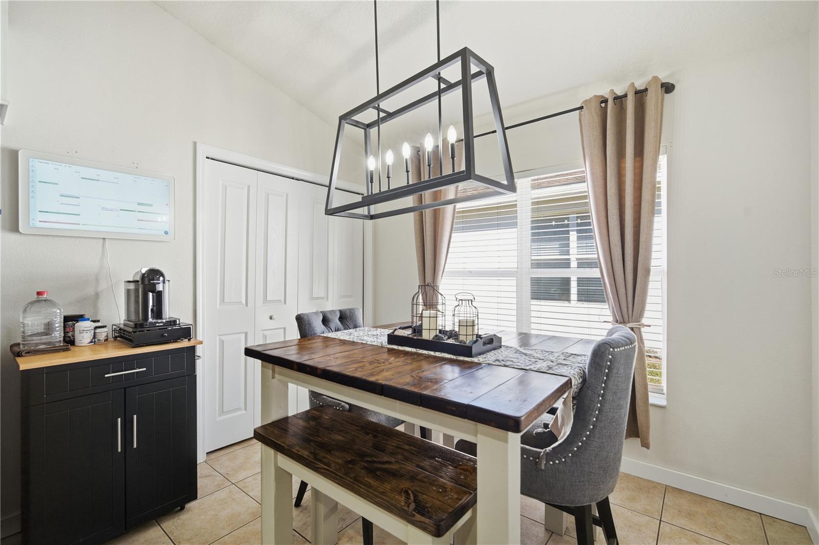 Image 26 of 72 For 6325 Bridgecrest Drive