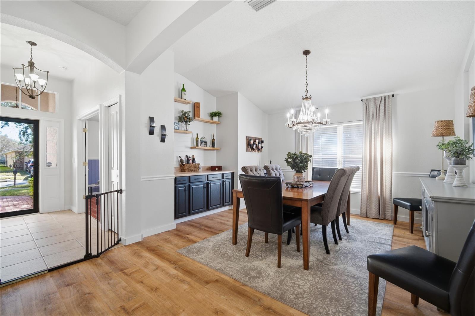 Image 8 of 72 For 6325 Bridgecrest Drive