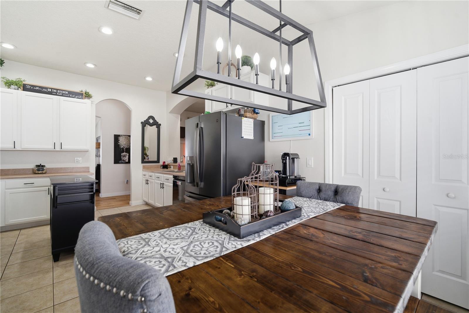 Image 9 of 72 For 6325 Bridgecrest Drive