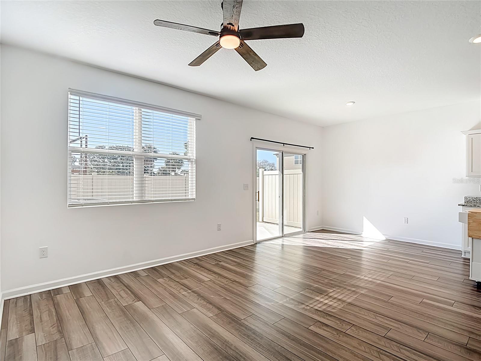 Image 26 of 49 For 6221 Bucket Court