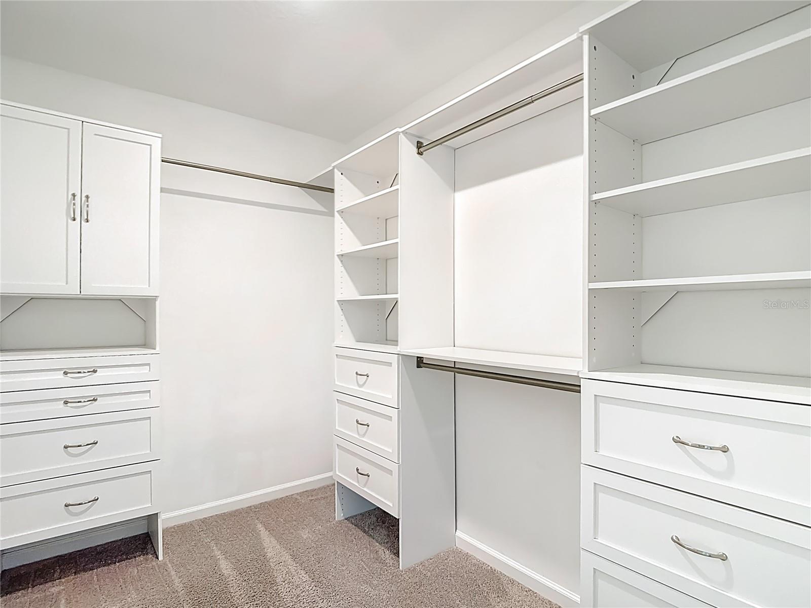 Image 5 of 49 For 6221 Bucket Court