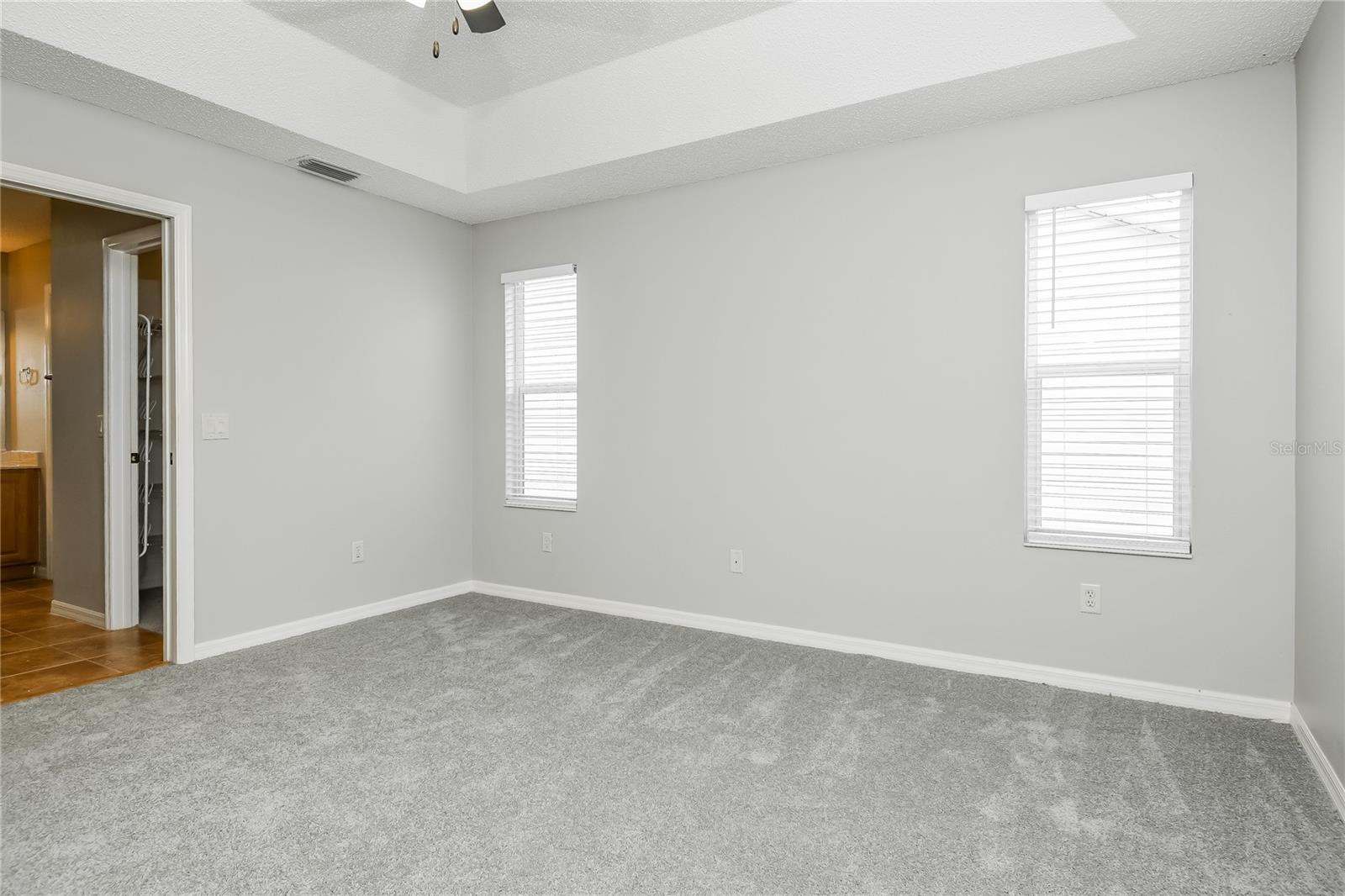 Image 9 of 22 For 952 Talapia Loop