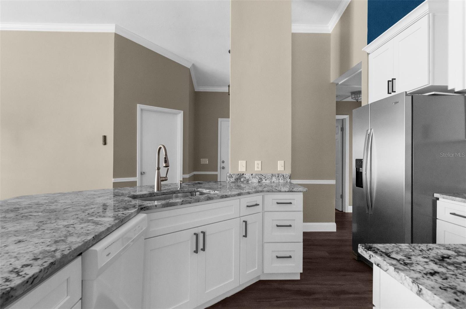 Image 10 of 26 For 13119 Topflite Court