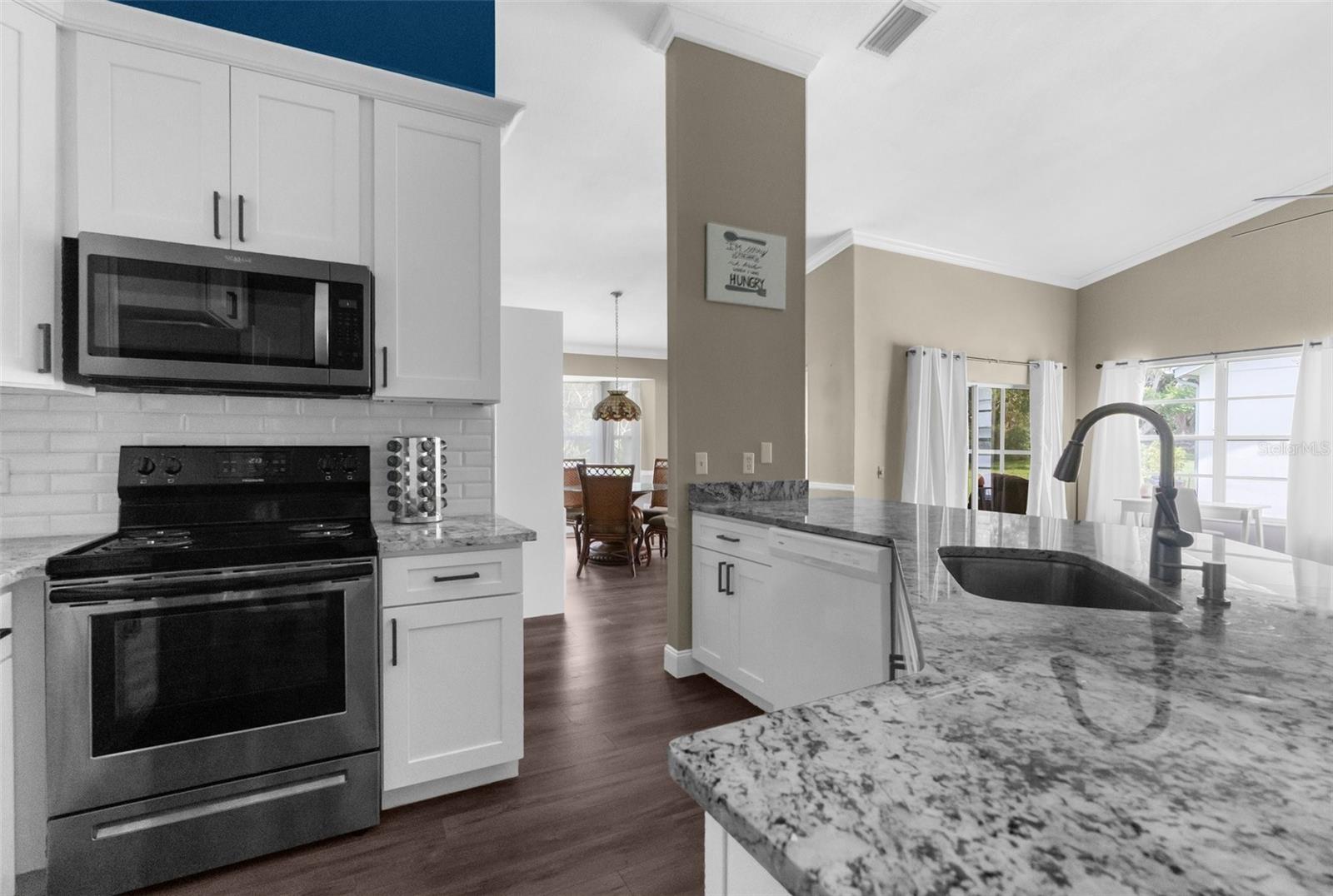 Image 12 of 26 For 13119 Topflite Court