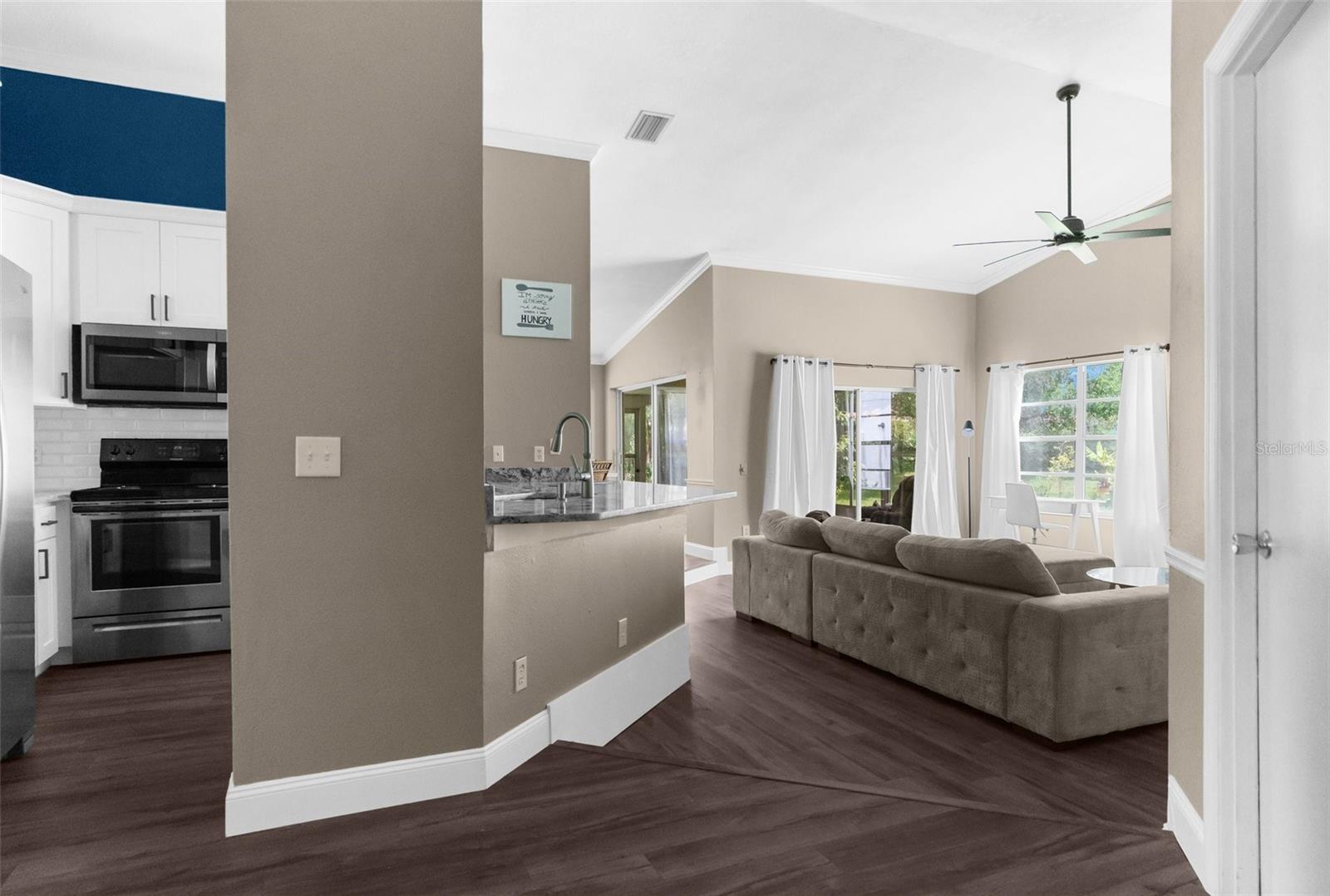 Image 24 of 26 For 13119 Topflite Court