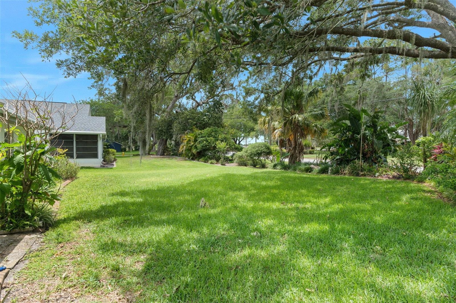 Image 25 of 26 For 13119 Topflite Court