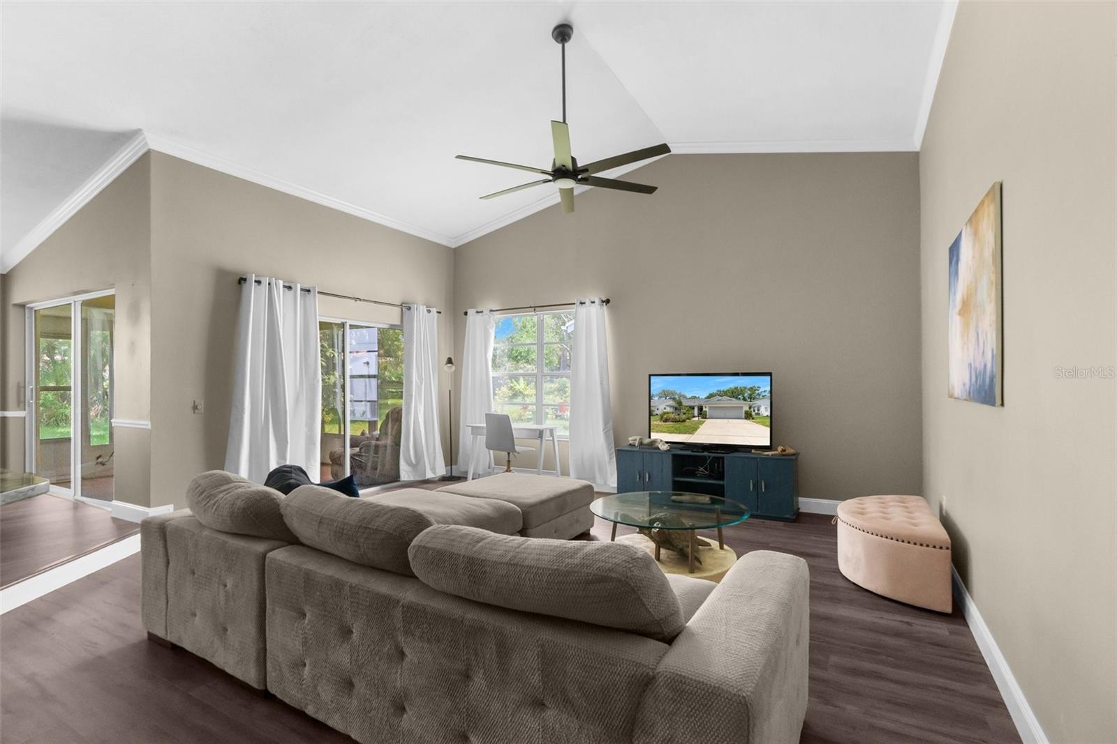 Image 5 of 26 For 13119 Topflite Court