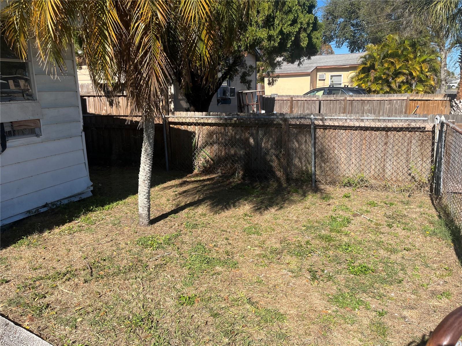 Image 6 of 13 For 5520 35th Way N