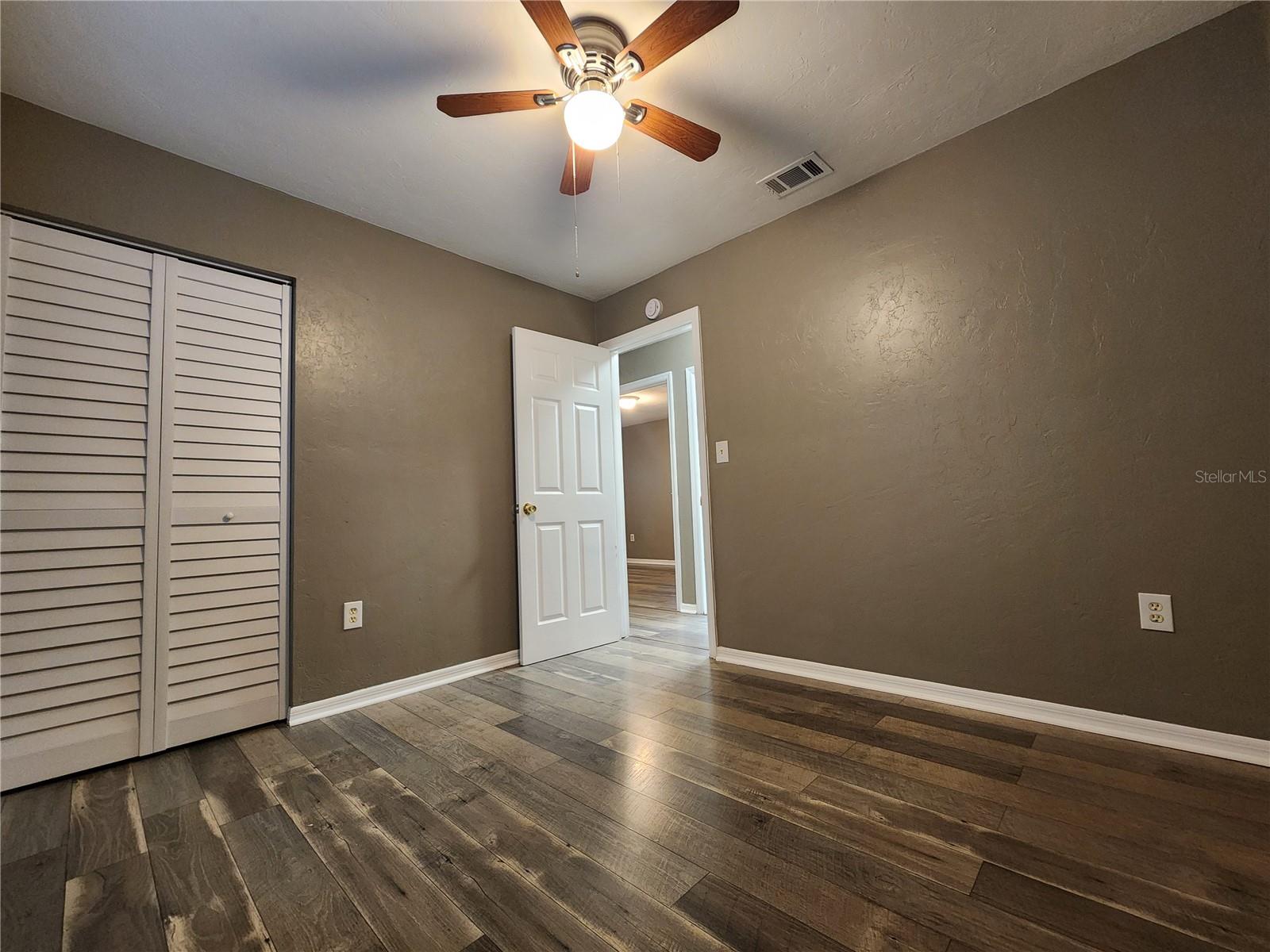 Image 8 of 11 For 17184 240th Terrace