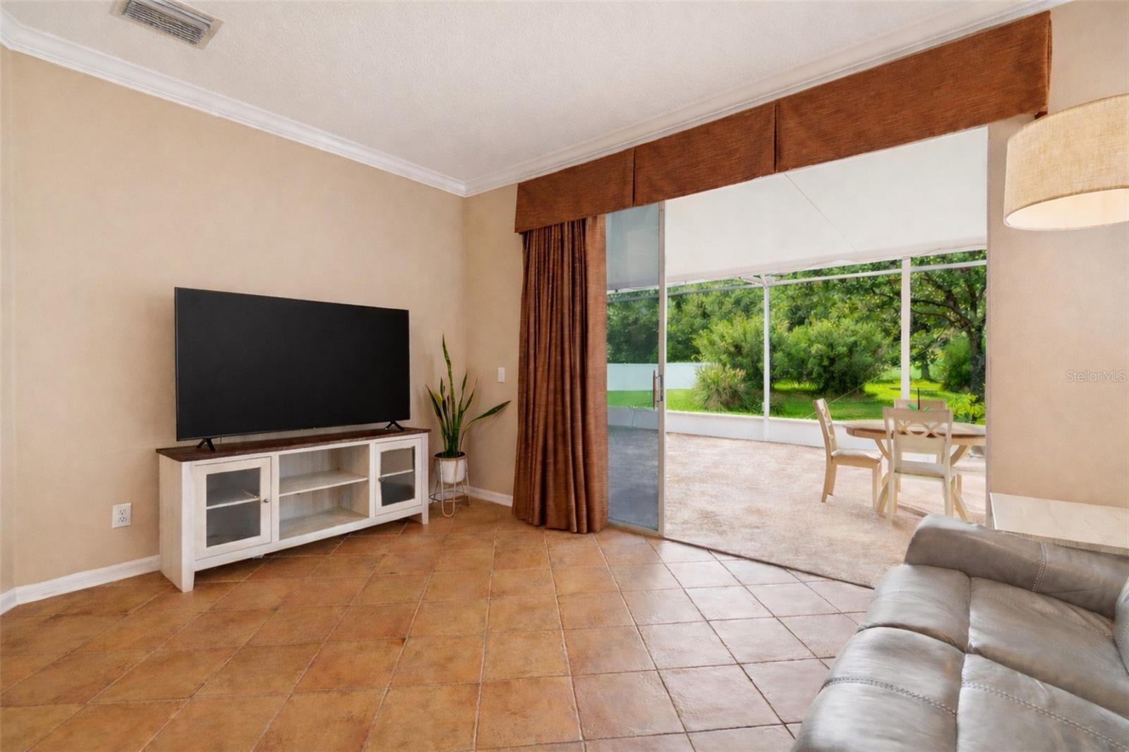 Image 14 of 65 For 19128 Lake Audubon Drive