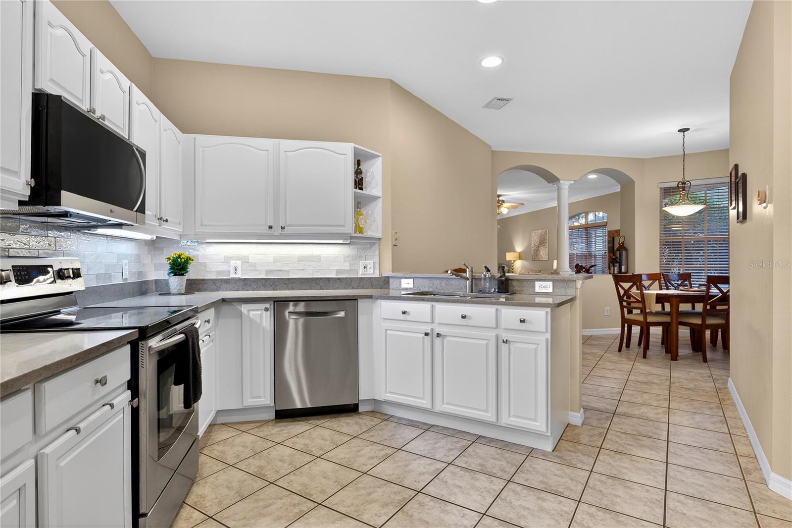 Image 20 of 65 For 19128 Lake Audubon Drive