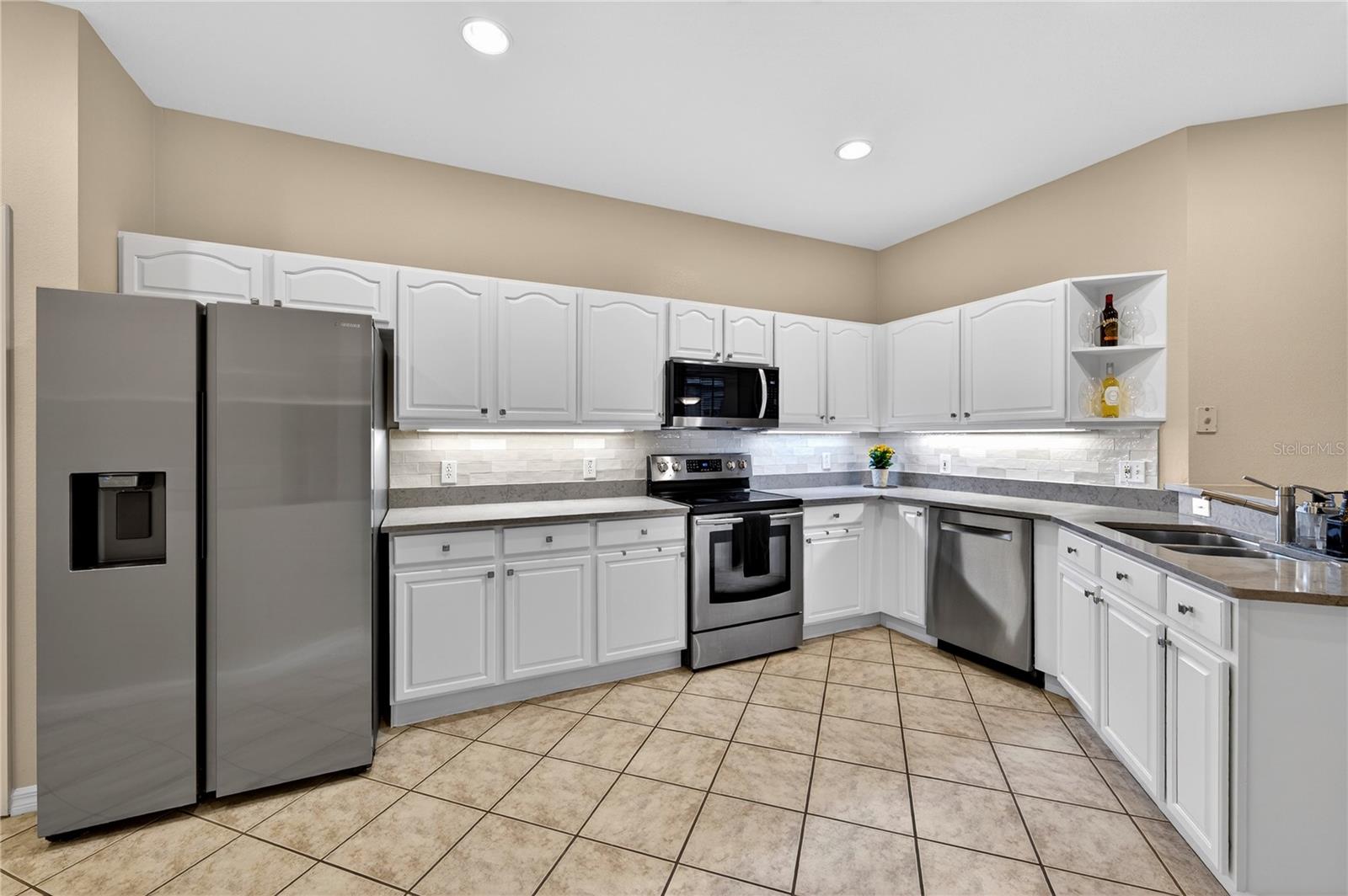 Image 23 of 65 For 19128 Lake Audubon Drive