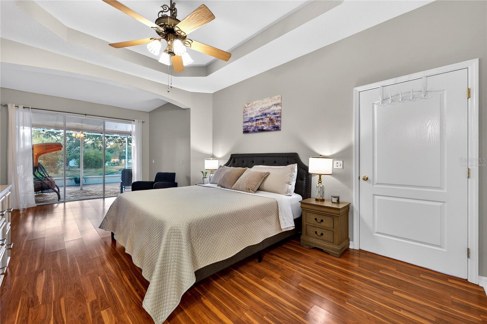 Image 9 of 65 For 19128 Lake Audubon Drive