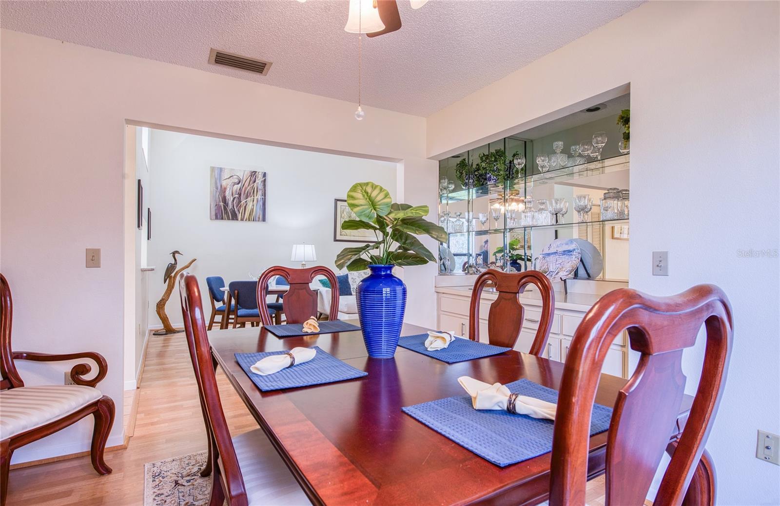 Listing photo id 13 for 3180 Charter Club Drive B