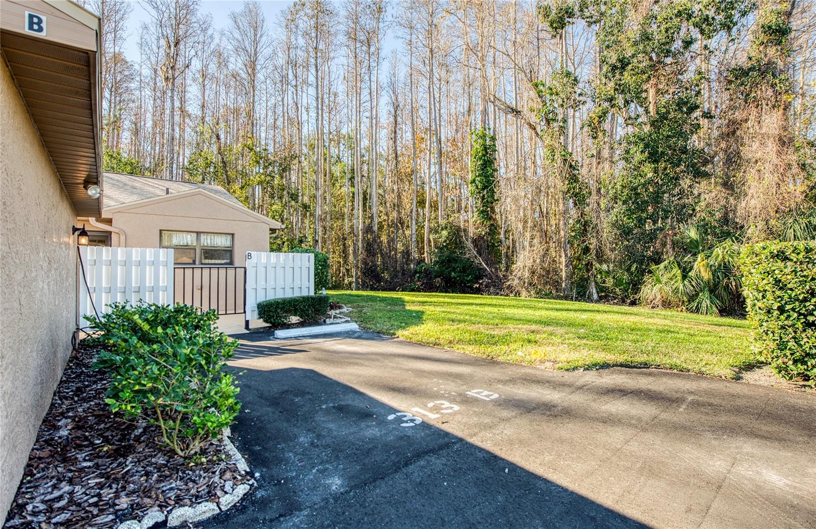 Listing photo id 0 for 3180 Charter Club Drive B