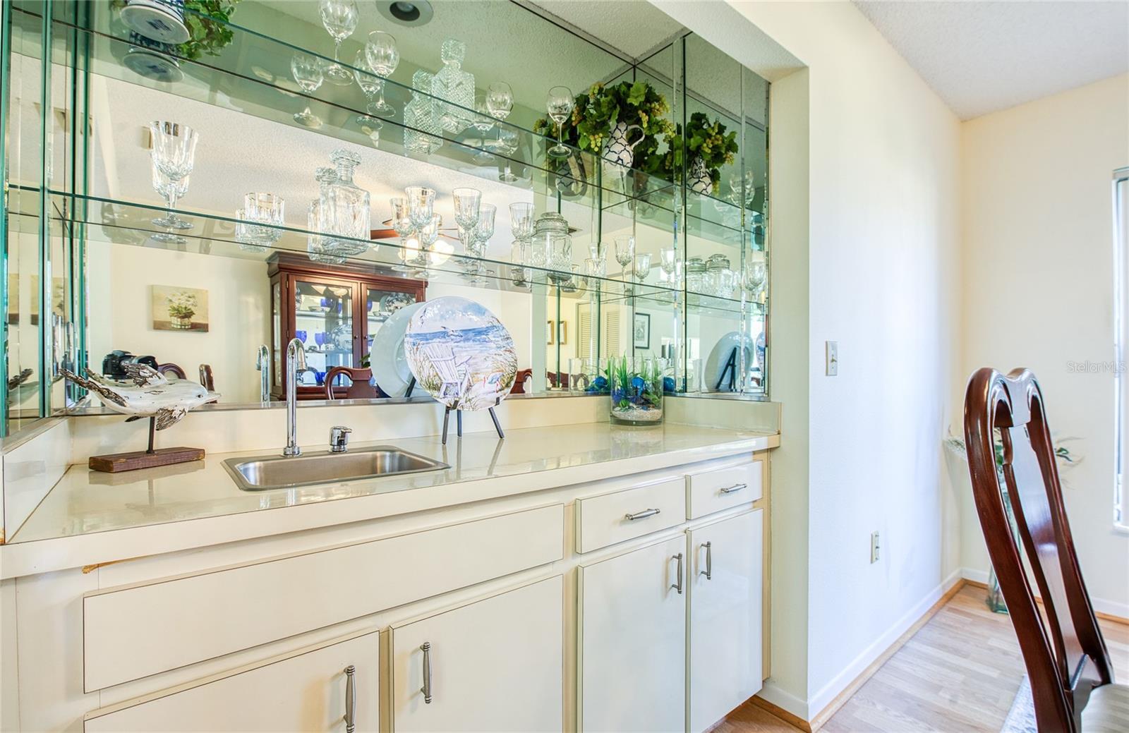 Listing photo id 37 for 3180 Charter Club Drive B