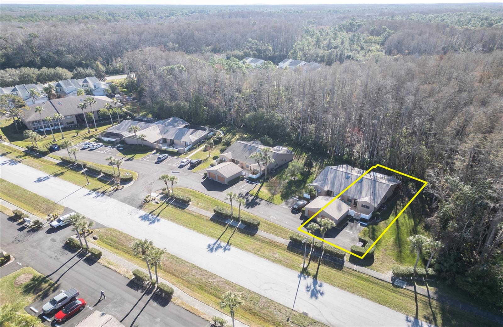 Listing photo id 54 for 3180 Charter Club Drive B