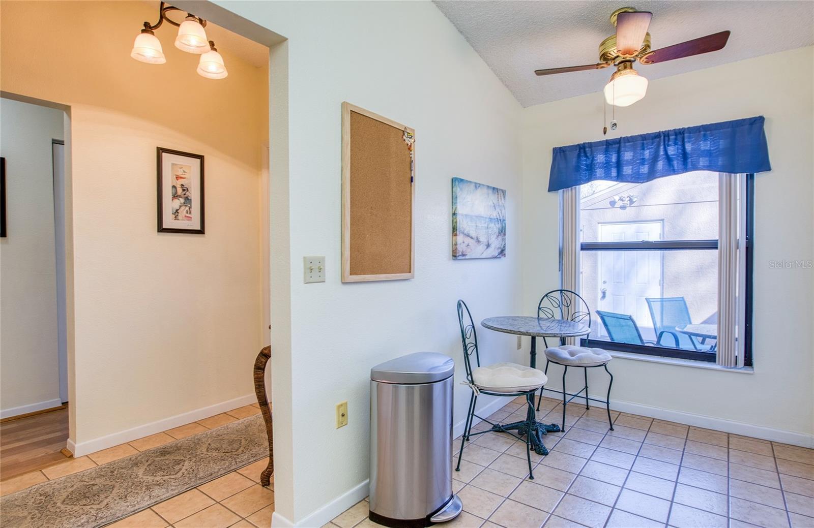 Listing photo id 6 for 3180 Charter Club Drive B