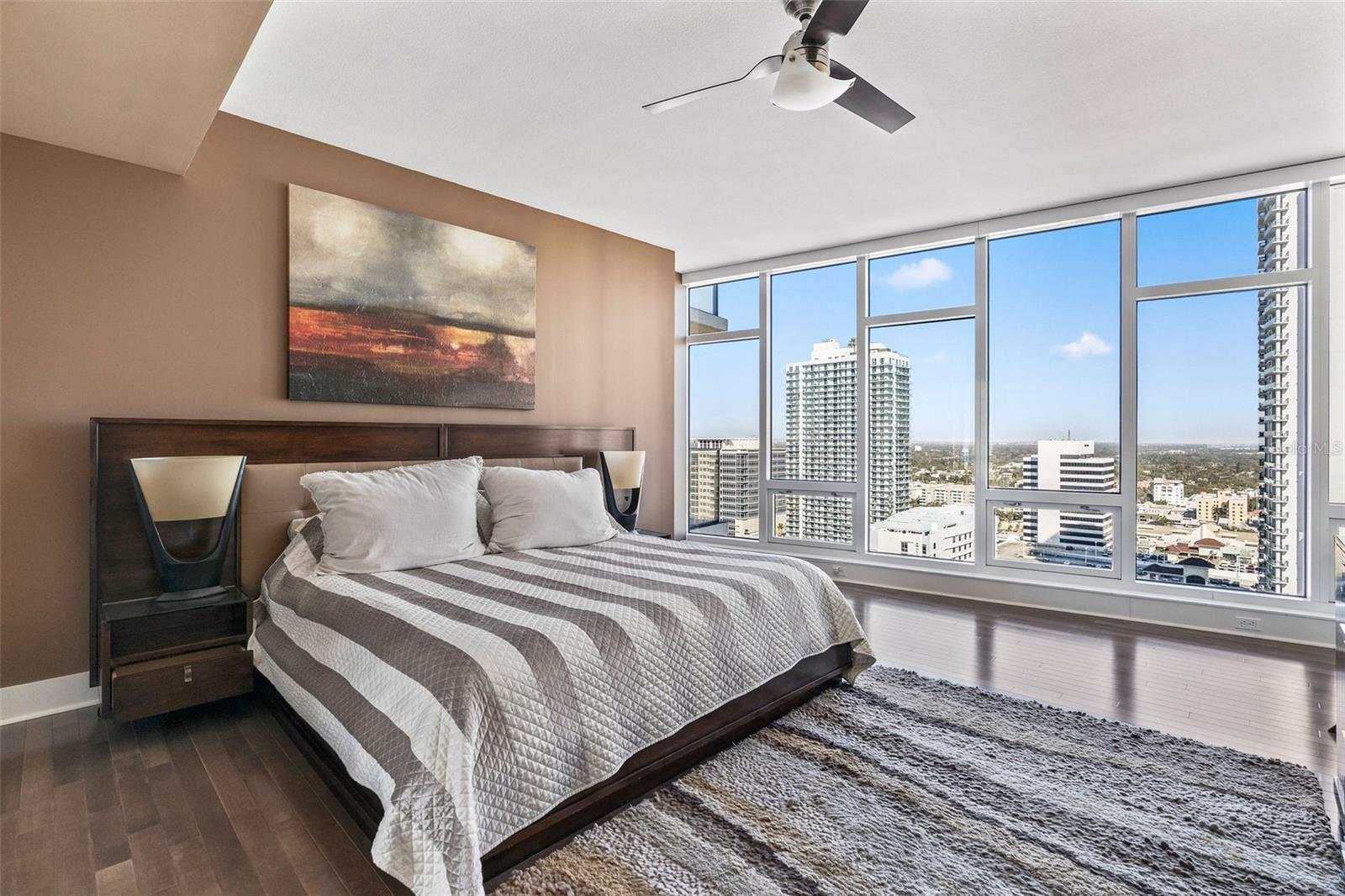 Image 21 of 32 For 175 1st Street S 2608