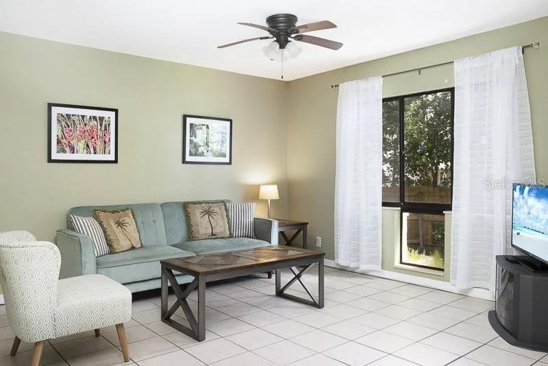 Image 14 of 33 For 1515 Pinellas Bayway S 40