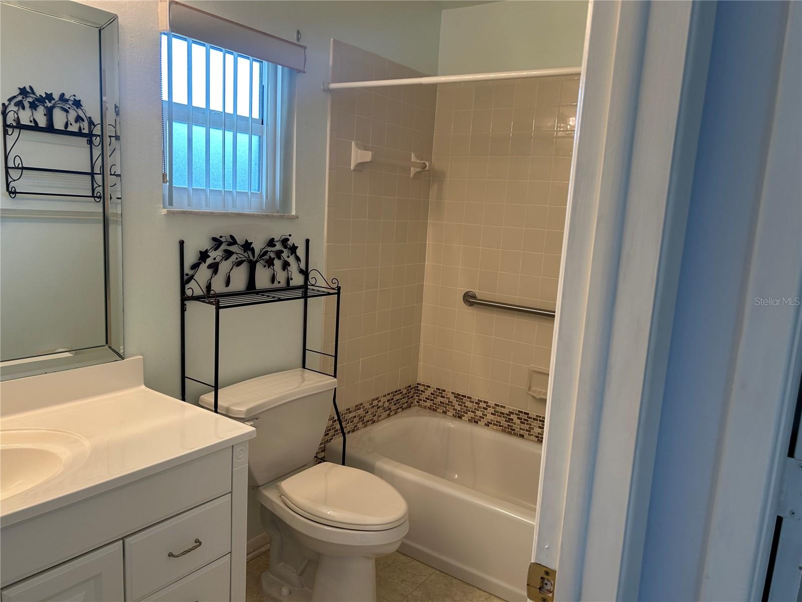 Image 11 of 21 For 1310 Powderpuff Dr  1104