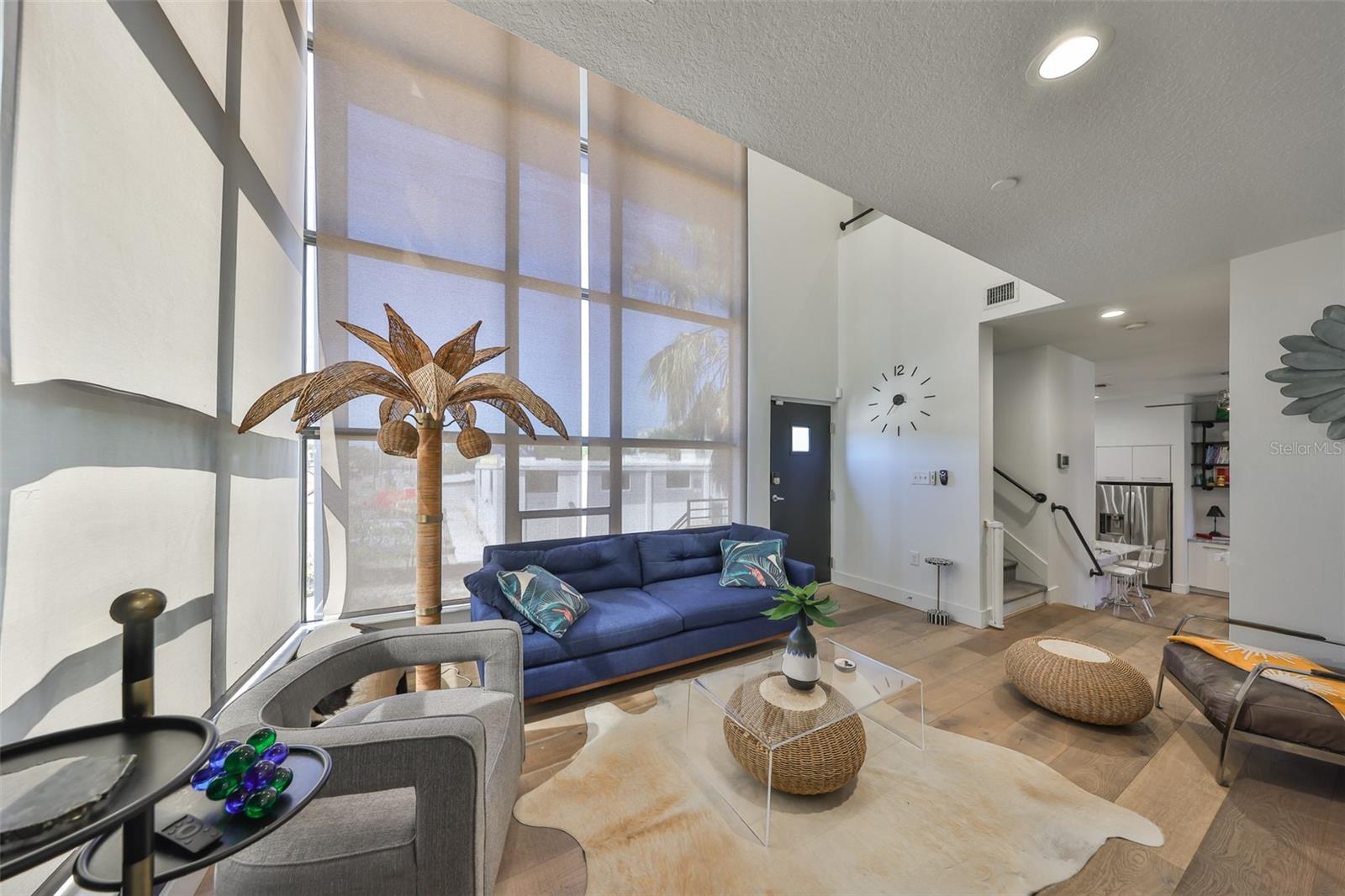 Image 11 of 39 For 3012 Barcelona Street 7