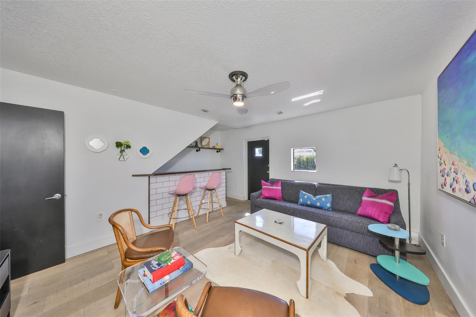 Image 34 of 39 For 3012 Barcelona Street 7