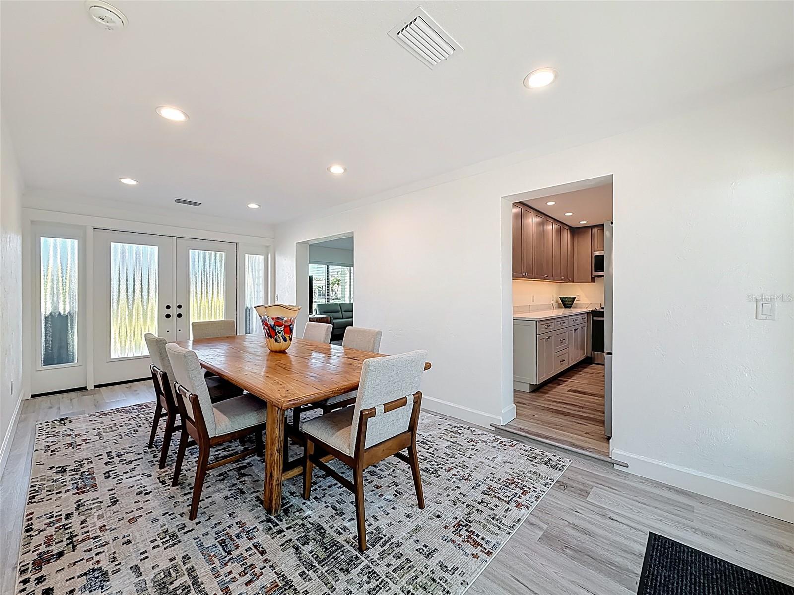 Image 13 of 61 For 2843 57th Street S