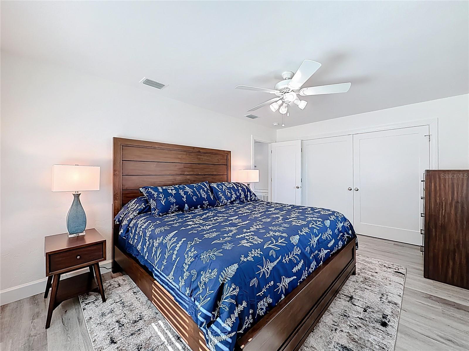 Image 18 of 61 For 2843 57th Street S