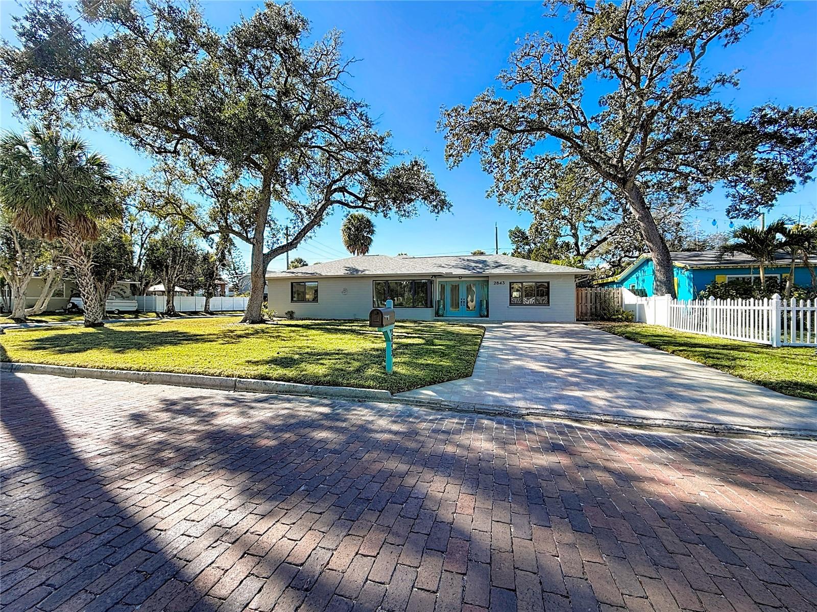 Image 2 of 61 For 2843 57th Street S