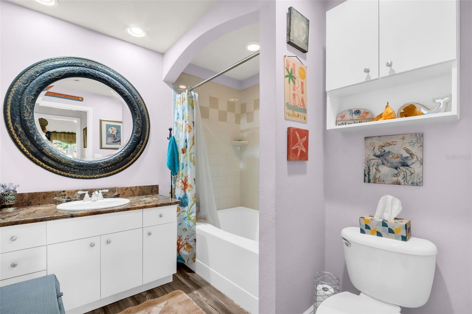 Image 15 of 48 For 100 4th Avenue S 213