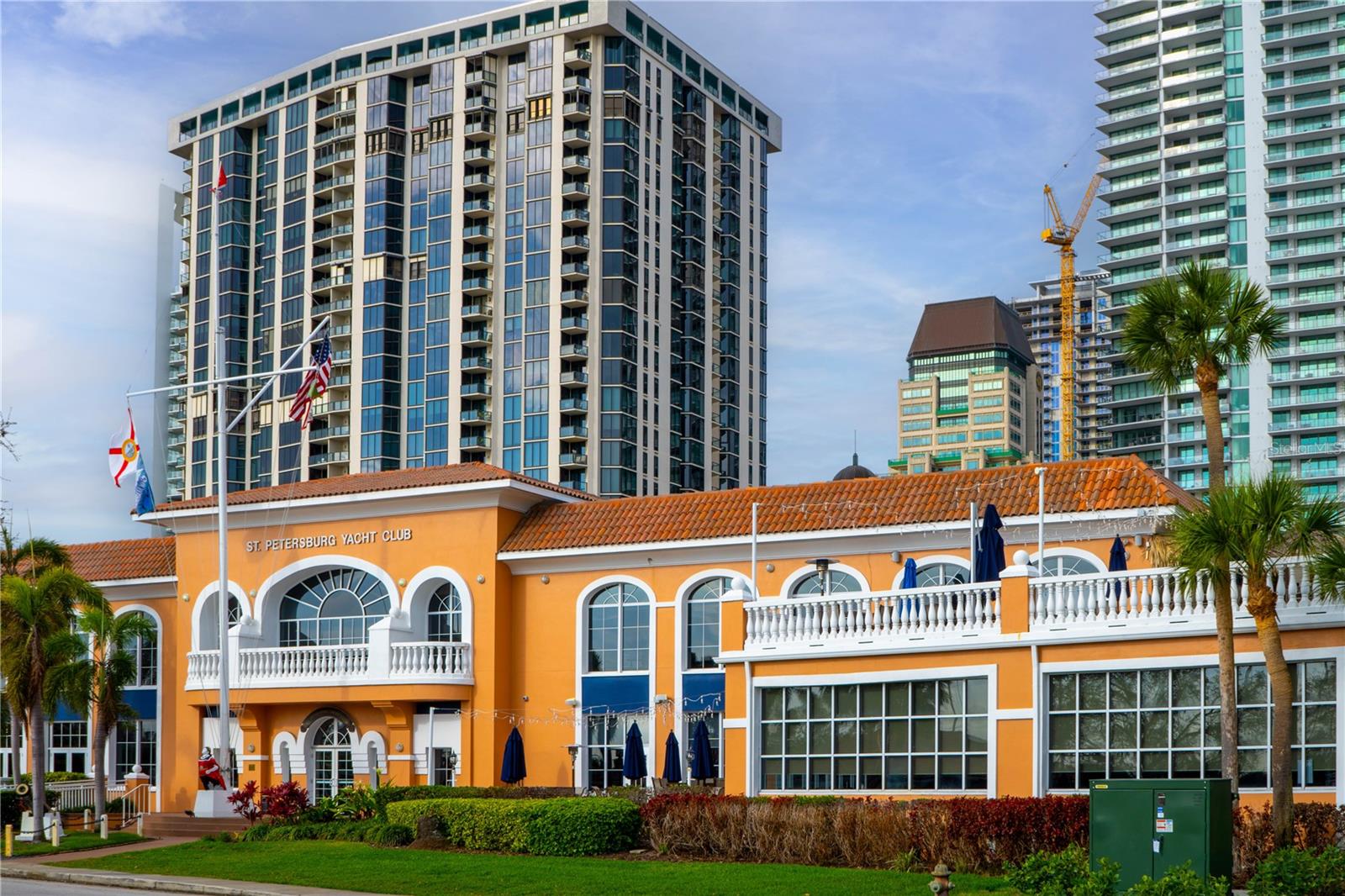 Image 40 of 48 For 100 4th Avenue S 213