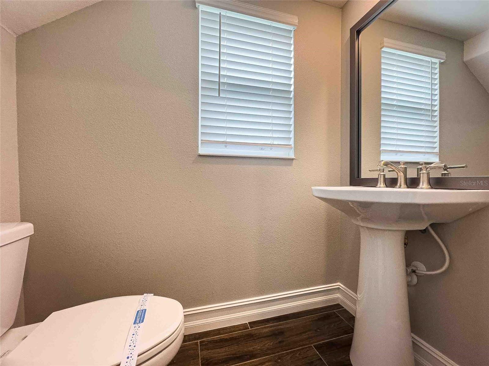 Image 21 of 83 For 4655 Almada Lane