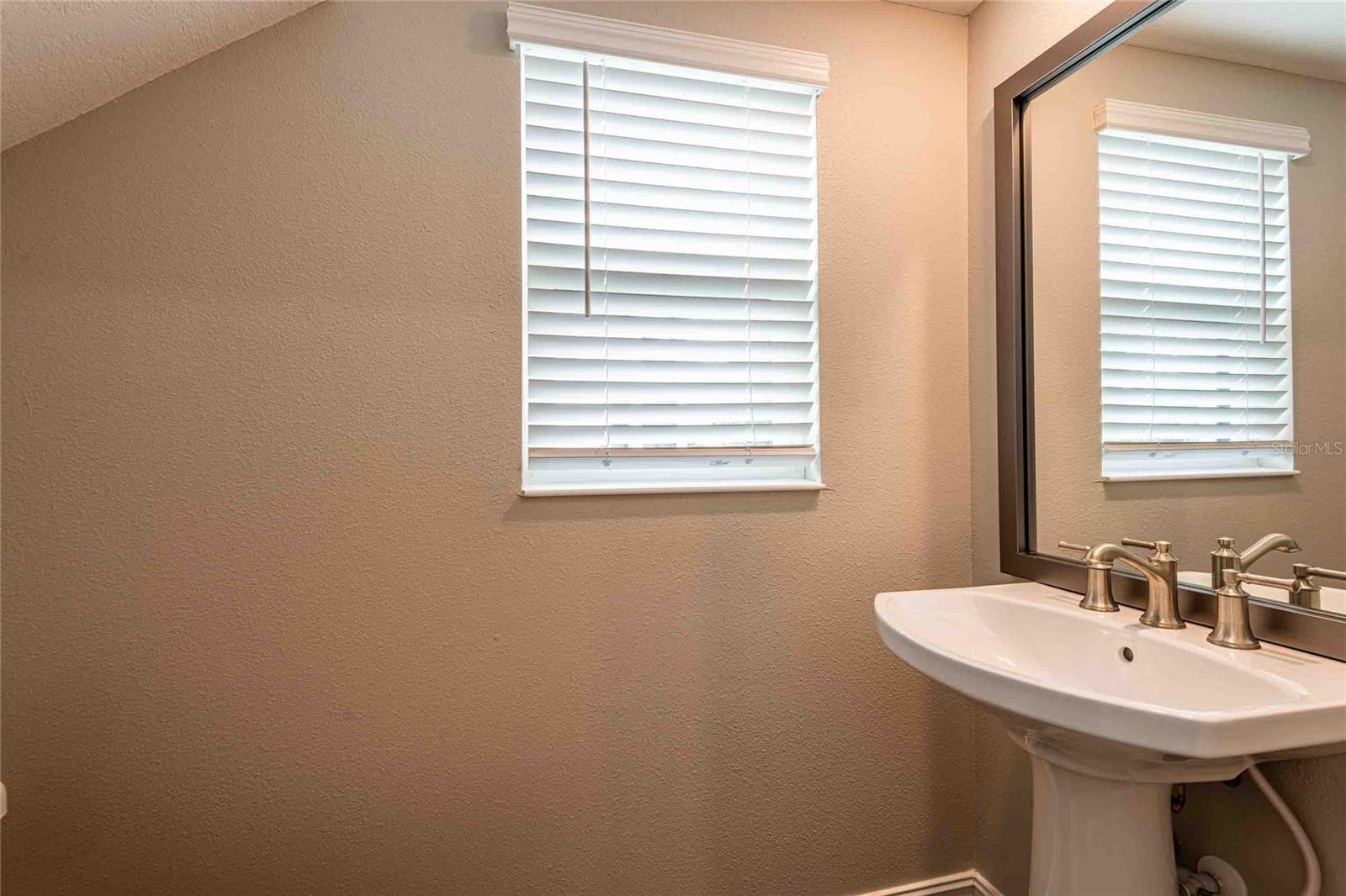 Image 5 of 83 For 4655 Almada Lane