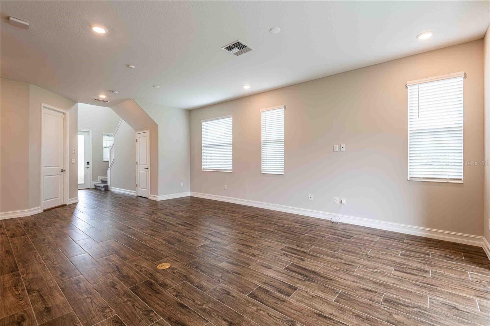 Image 7 of 83 For 4655 Almada Lane