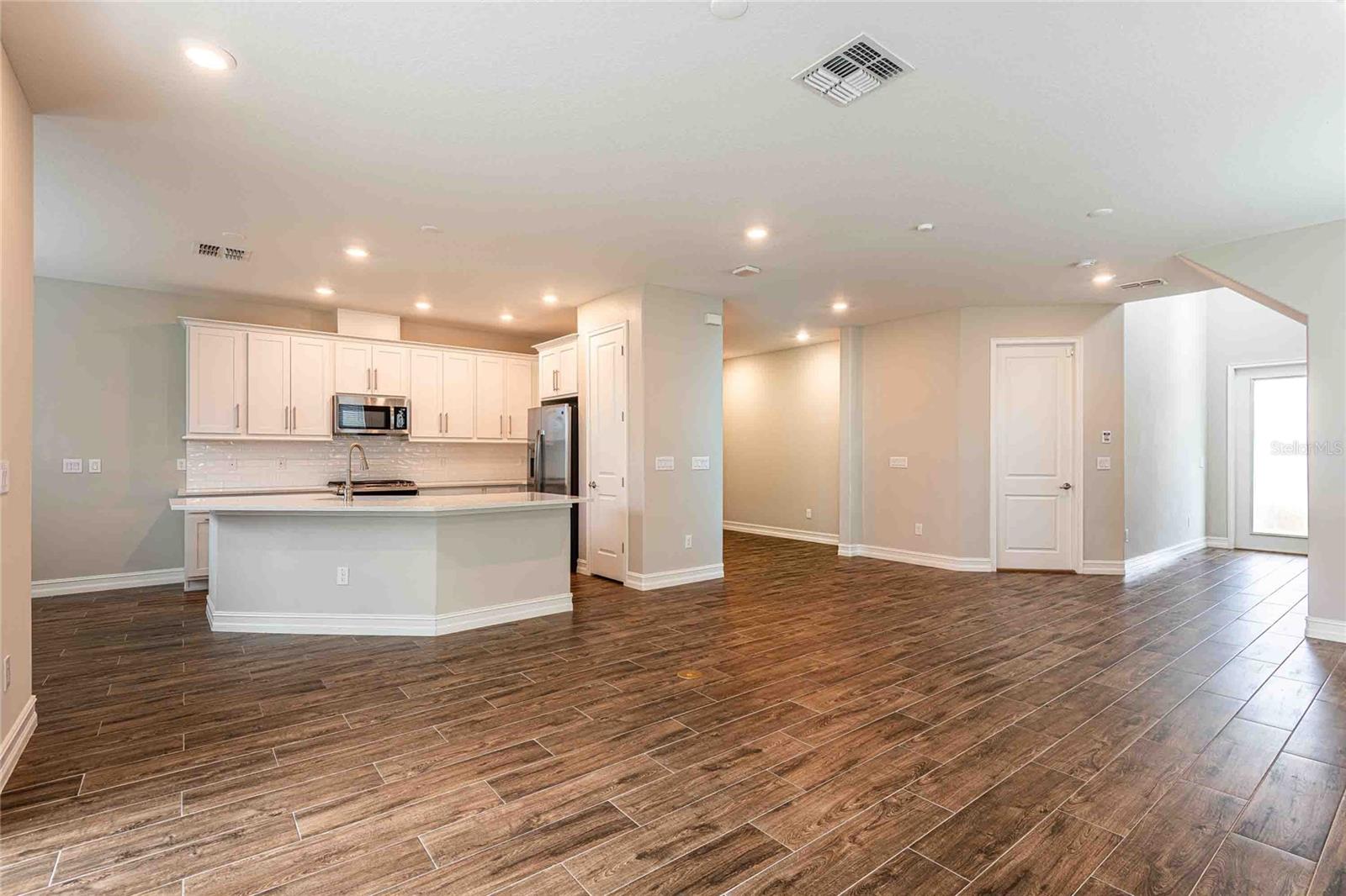 Image 8 of 83 For 4655 Almada Lane