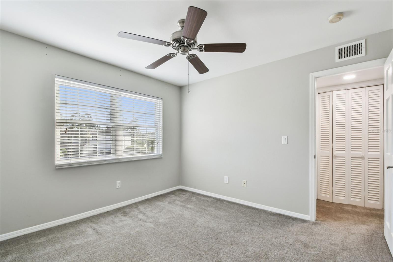 Image 10 of 21 For 3404 Latania Drive 323