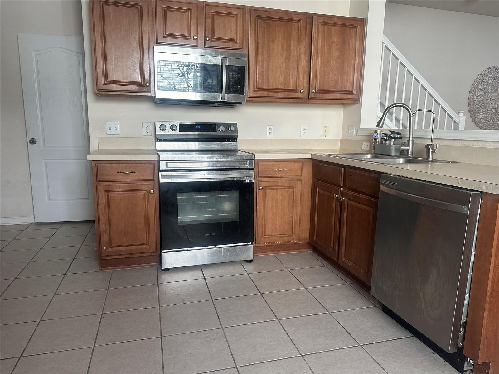 Image 9 of 25 For 5001 Barnstead Drive