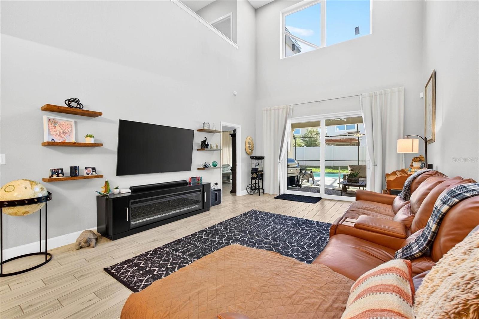 Image 14 of 36 For 13914 Stansil Avenue