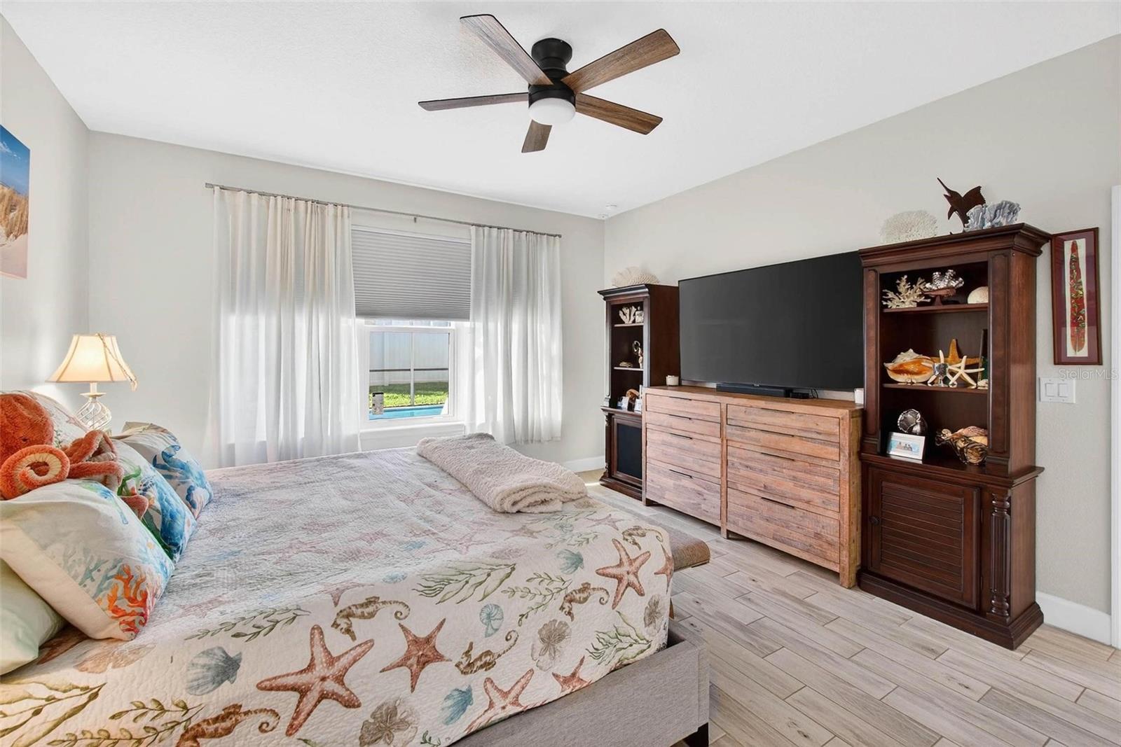 Image 17 of 36 For 13914 Stansil Avenue