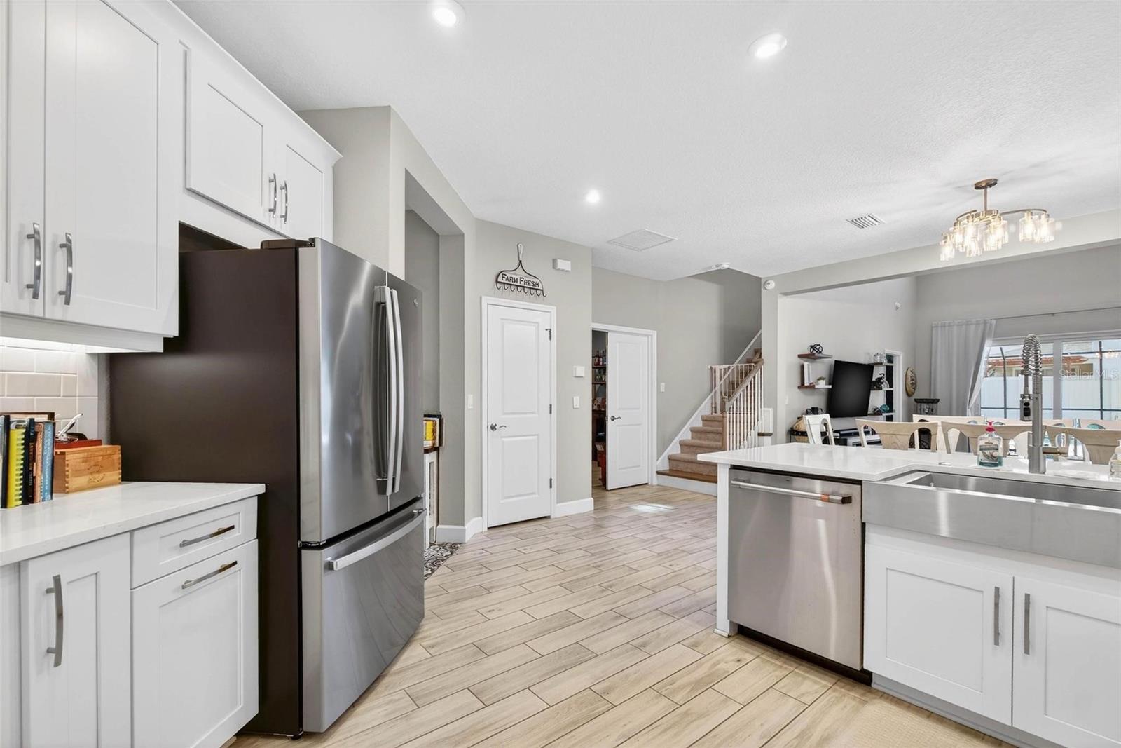 Image 7 of 36 For 13914 Stansil Avenue