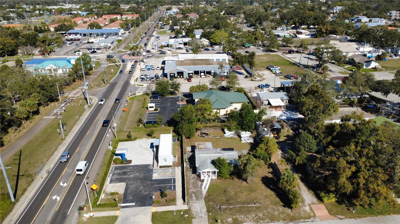 Image 9 of 12 For 1007 Michigan Avenue