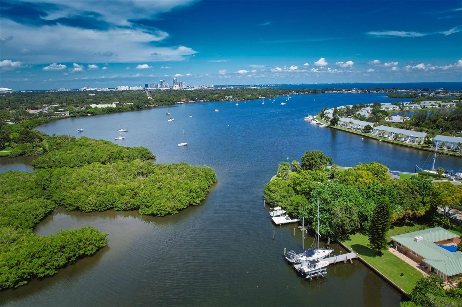 Image 2 of 18 For 430 39th Avenue S