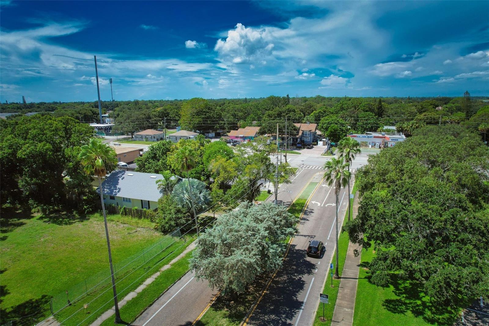 Image 8 of 18 For 430 39th Avenue S
