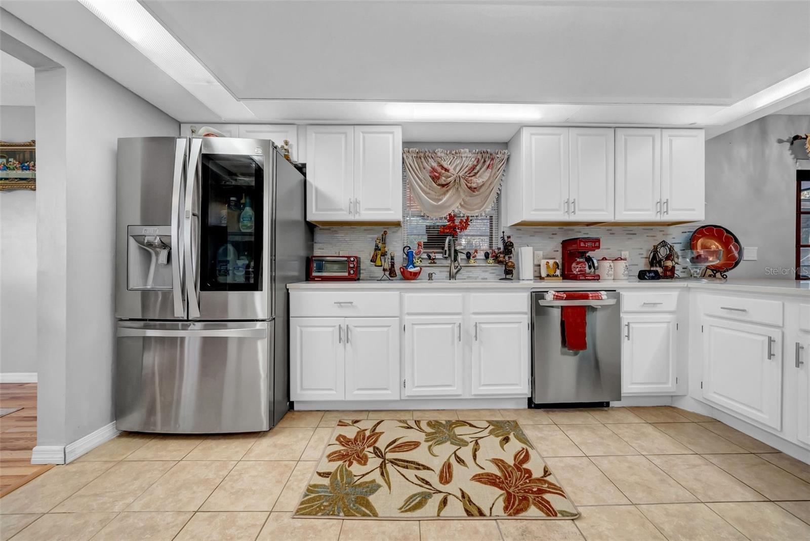 Image 11 of 70 For 10323 Saranac Trail