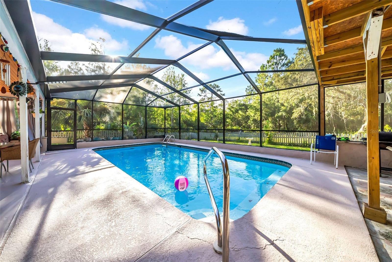 Image 2 of 70 For 10323 Saranac Trail