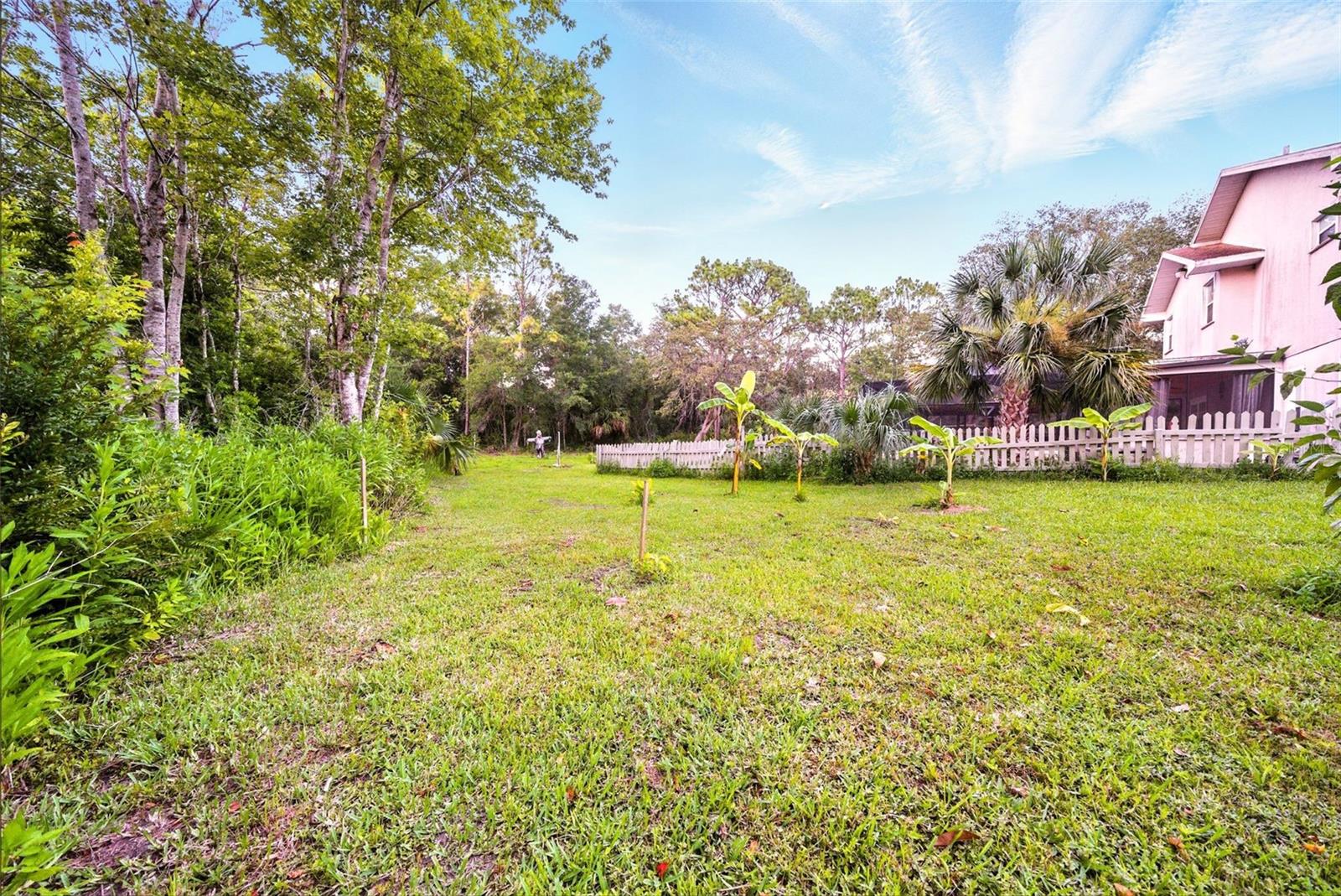 Image 59 of 70 For 10323 Saranac Trail