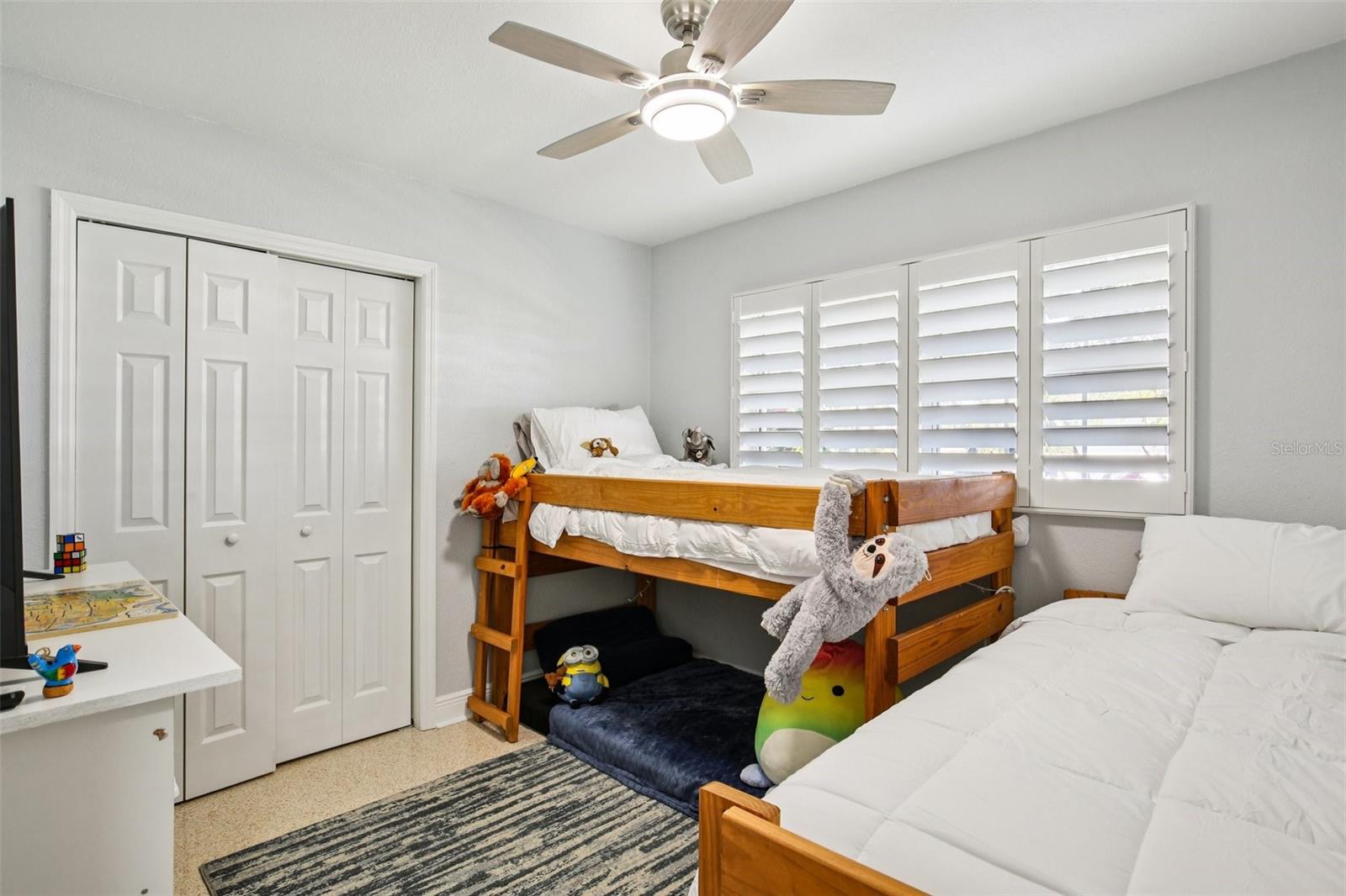 Image 13 of 40 For 3966 High Bluff Drive