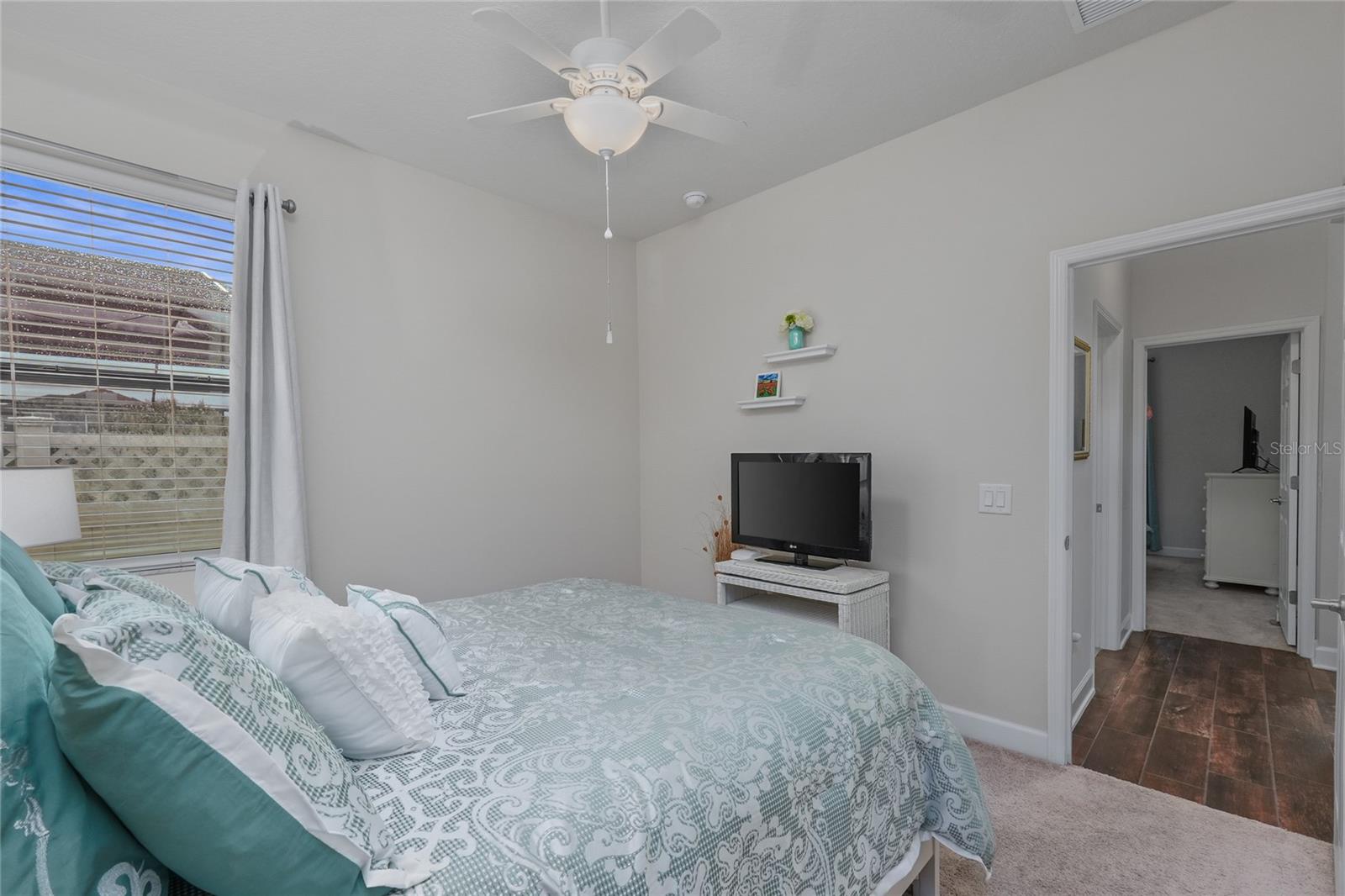 Image 26 of 38 For 8010 Whitetail Deer Way